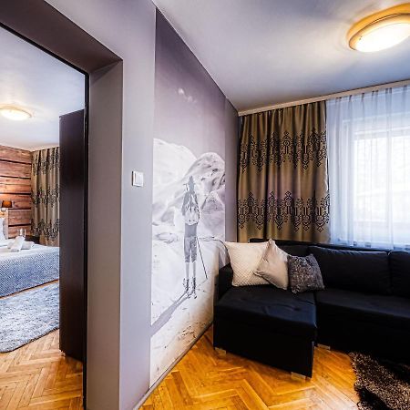 Appartamento Apartament Krupowki Center Zakopane Esterno foto